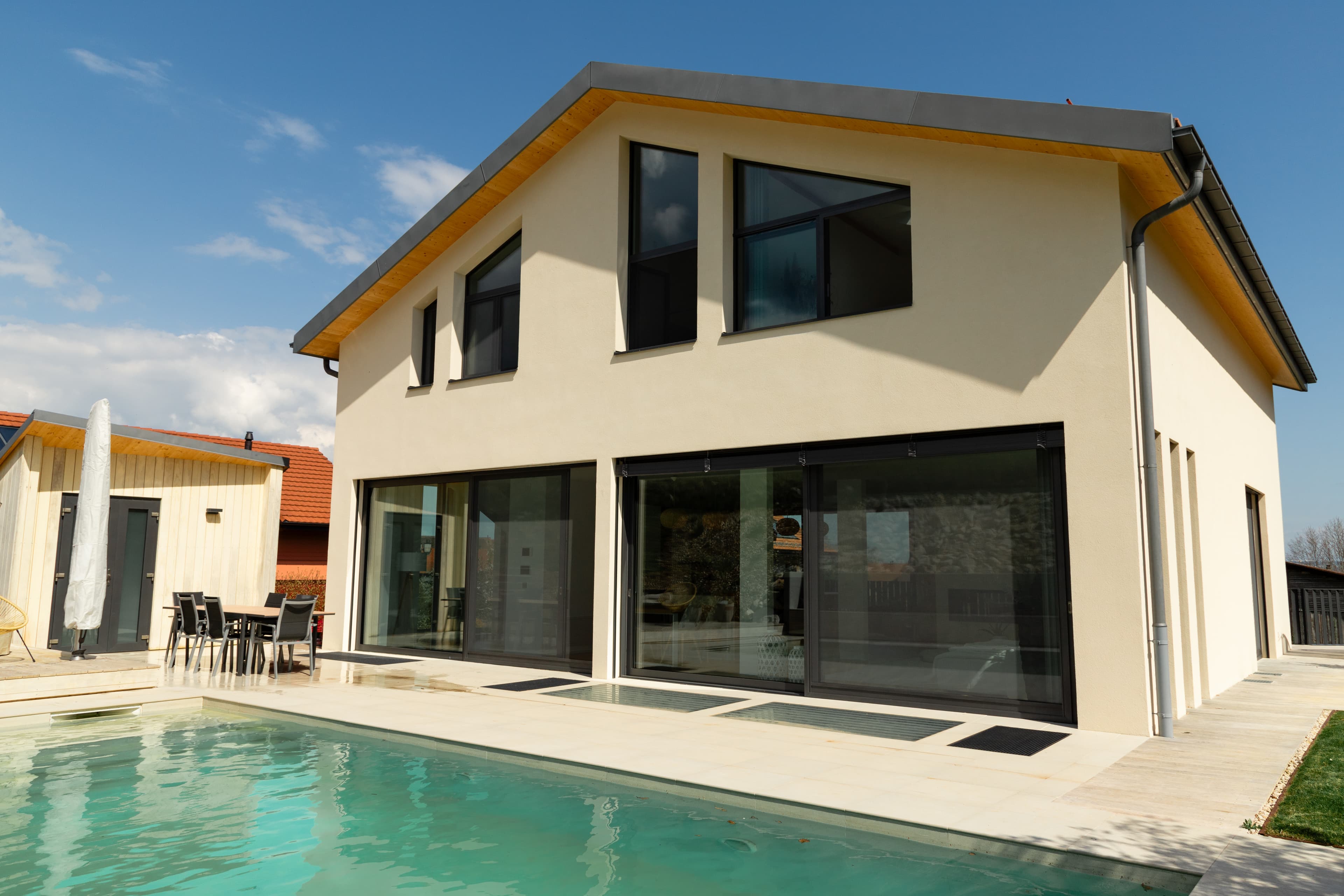 Connected home in Montcherand